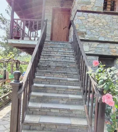 Chalatsogiannis Suites